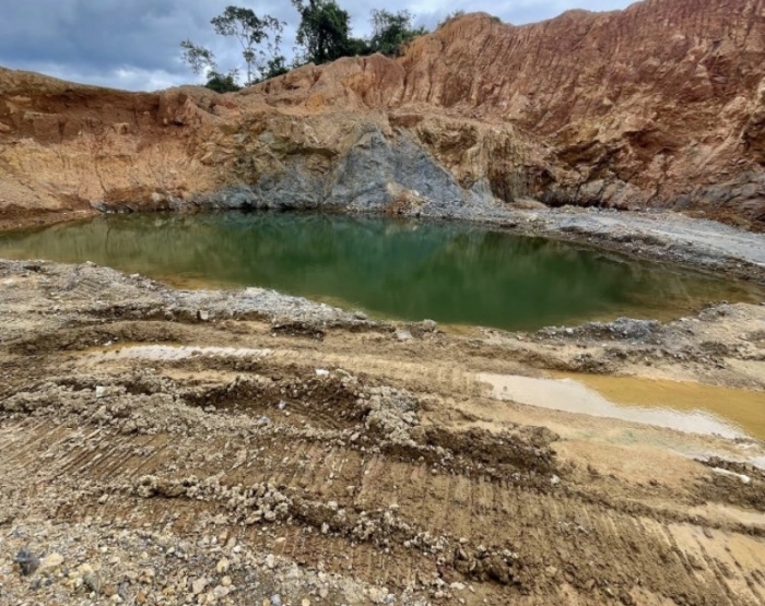 Tambang Batu Yang Dikelola PT. Putra Mahkota Diduga Abaikan Teknis, Kerusakan Alam Dan Pendapatan Daerah