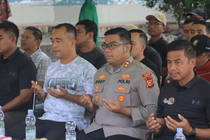 Kapolres Kampar Hadir Saksikan Pembukaan Lomba Pacu Sampan Dragon Boat
