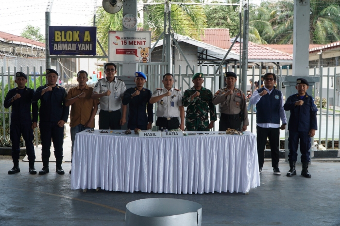 Rutan Dumai Gandeng APH, Gelar Razia Blok Hunian dan Tes Urin Pegawai serta Warga Binaan